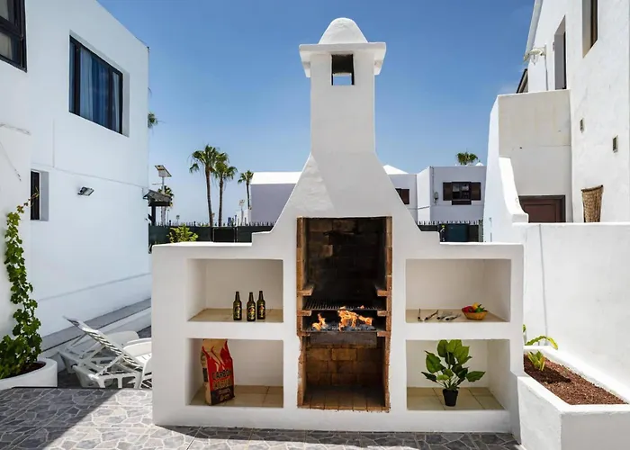 Anjharad By Puerto del Carmen (Lanzarote)