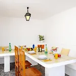 Anjharad By וילה