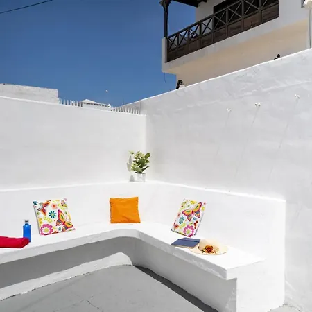 Villa Anjharad By Puerto del Carmen (Lanzarote)